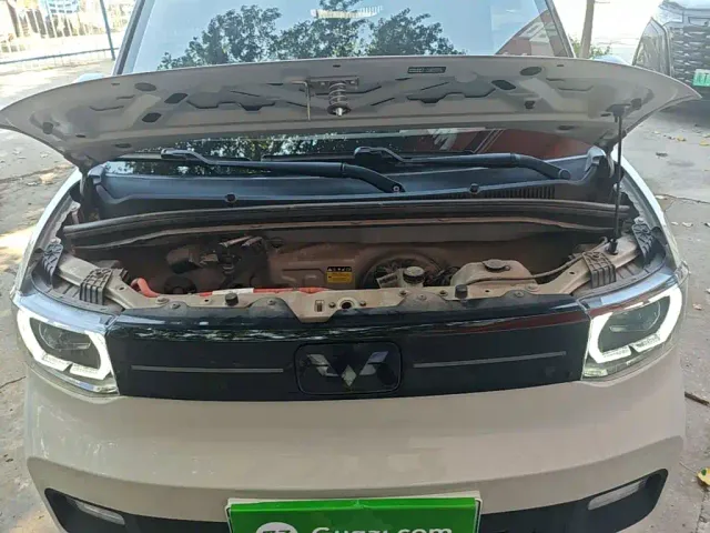 Wuling Hongguang Mini EV — Фото автомобиля 19