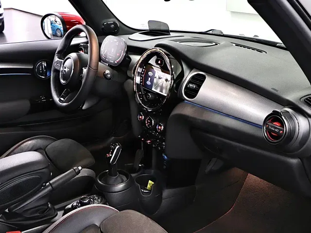 MINI John Cooper Works — Фото автомобиля 13