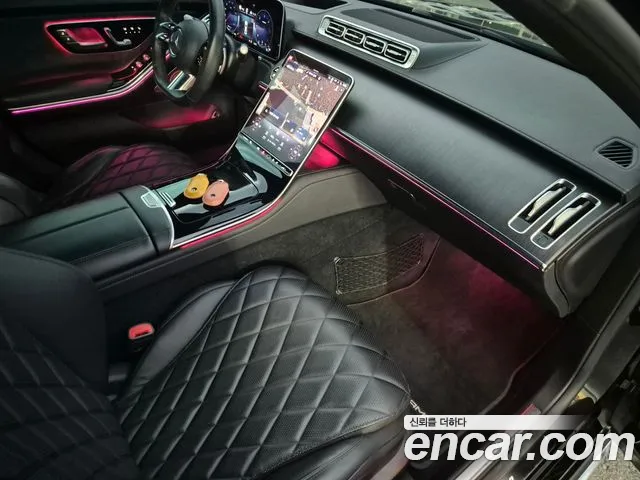 Mercedes-Benz S-Class — Фото автомобиля 11