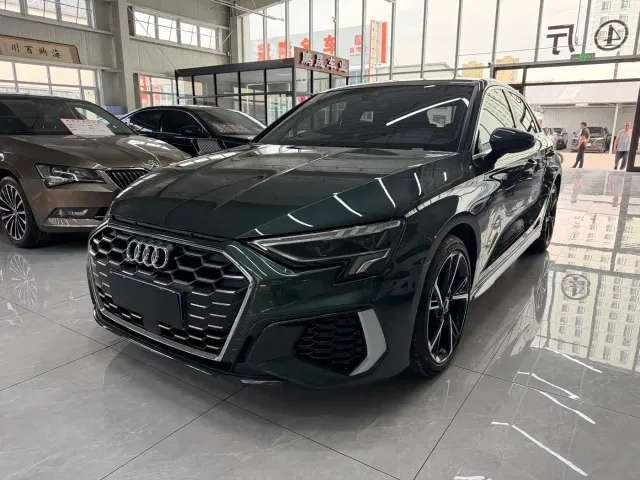 Фотография автомобиля — Audi A3