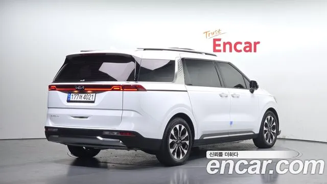 Kia Canival Carnival 4 поколение Бензин 9 мест Signature — Фото автомобиля 2