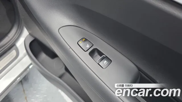 Hyundai Grandeur Новый Grandeur IG — Фото автомобиля 25