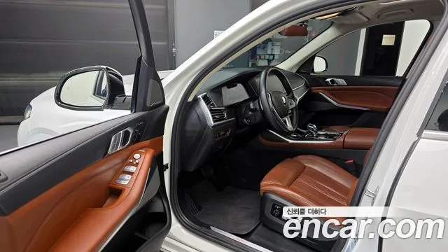 BMW X7 G07 — Фото автомобиля 10