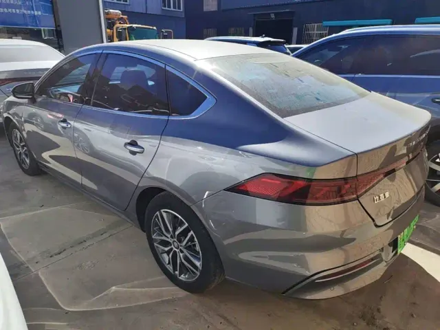 BYD Qin PLUS — Фото автомобиля 4