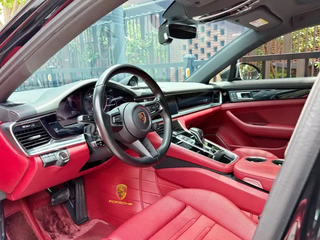 Porsche Panamera — Фото автомобиля 6