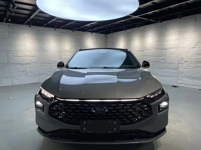 Ford Mondeo — Фото автомобиля 2