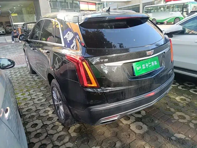 Cadillac XT5 — Фото автомобиля 4