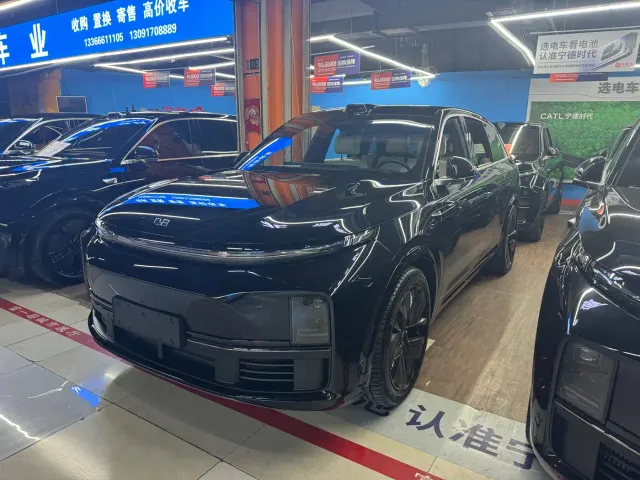 Фотография автомобиля — Li Auto L7