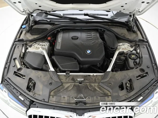 BMW 5 Series G30 — Фото автомобиля 6