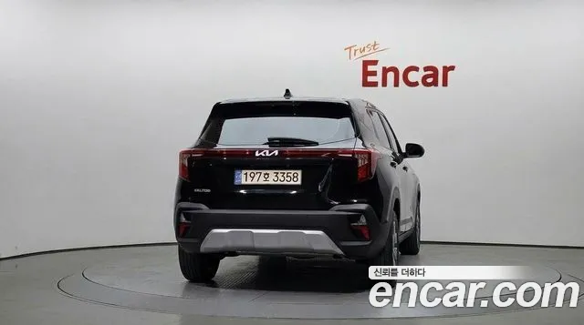 Kia Seltos New — Фото автомобиля 4