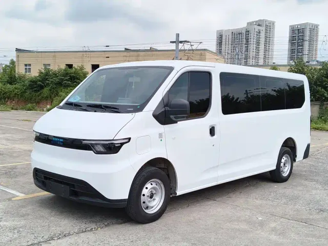 Фотография автомобиля — JMC E-Fushun