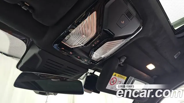 BMW X7 — Фото автомобиля 24