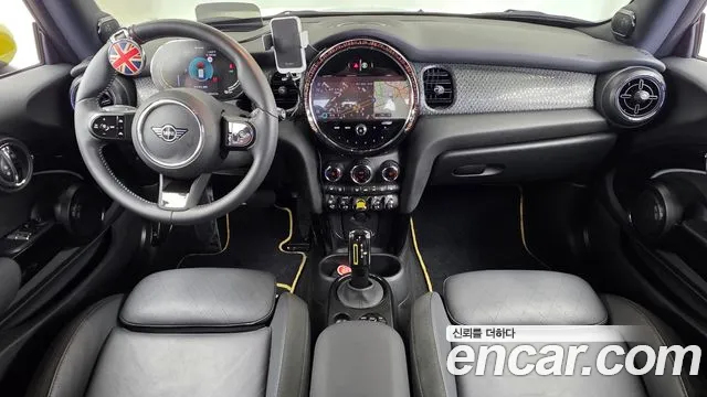 MINI Cooper Cooper Electric — Фото автомобиля 7