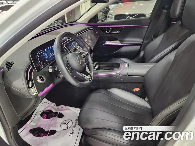 Mercedes-Benz E-Class — Фото автомобиля 10