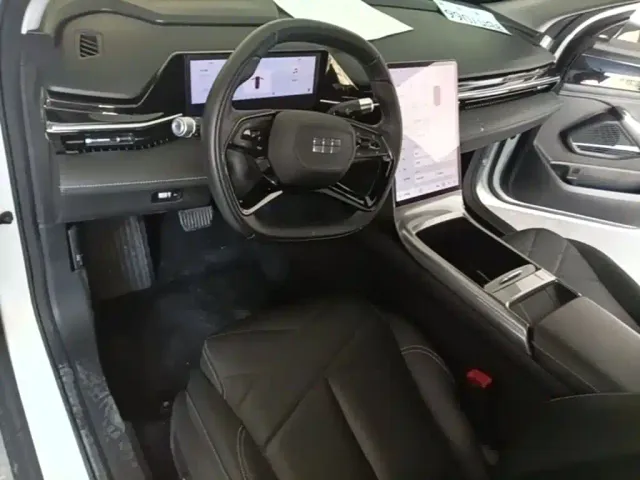 Geely Galaxy L6 — Фото автомобиля 9