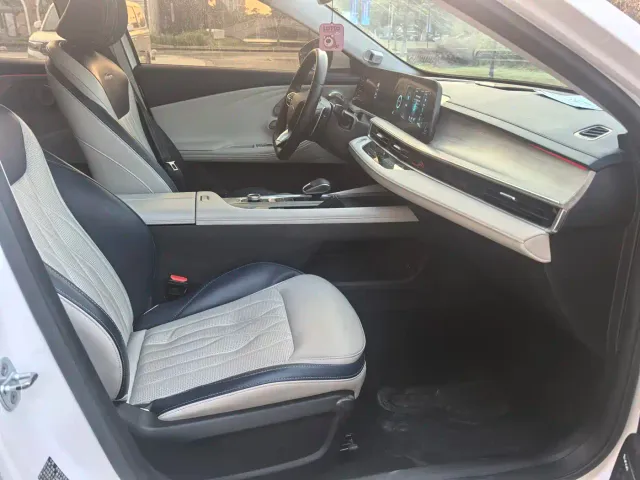 Chery Arrizo 8 — Фото автомобиля 6