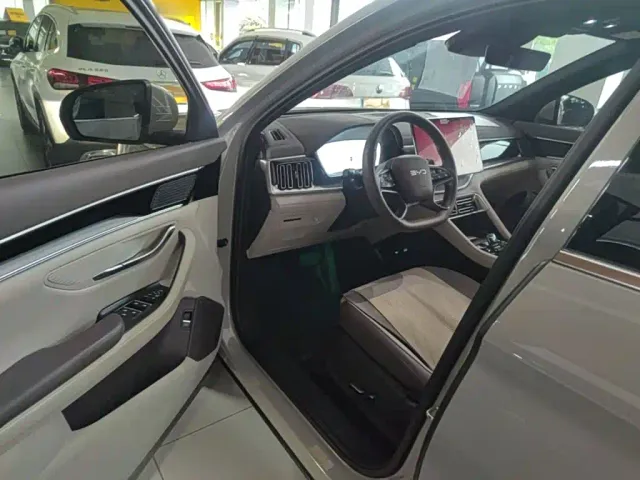 BYD Song PLUS — Фото автомобиля 15