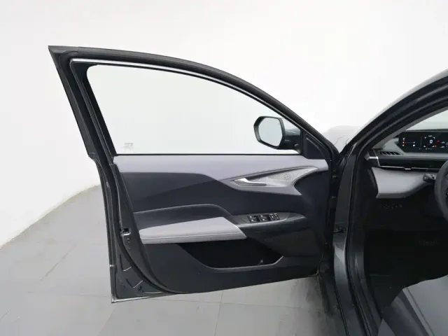 Changan Eado — Фото автомобиля 8