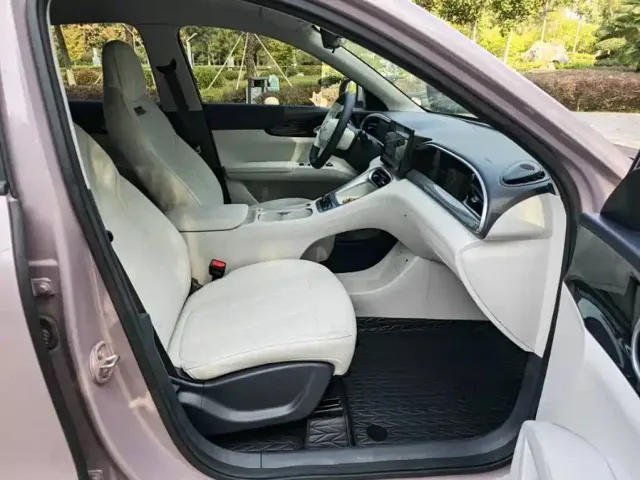 Geely Starry Wish — Фото автомобиля 6