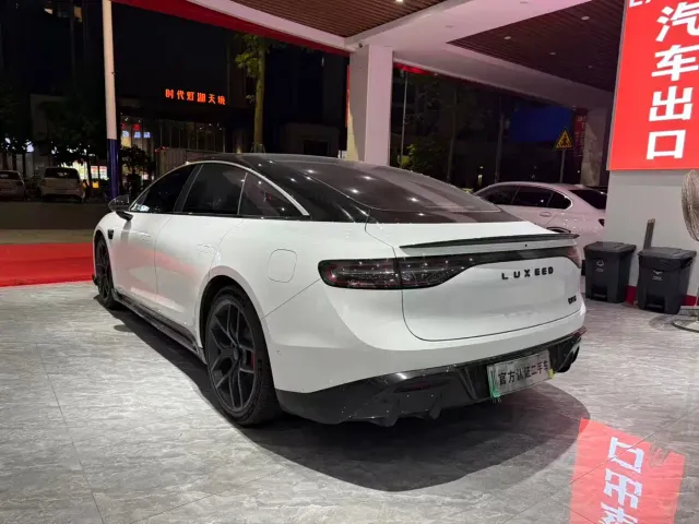 Luxeed S7 — Фото автомобиля 10