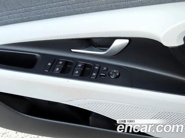 Hyundai Avante CN7 — Фото автомобиля 12