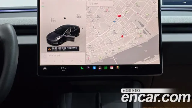 Tesla Model 3 — Фото автомобиля 19