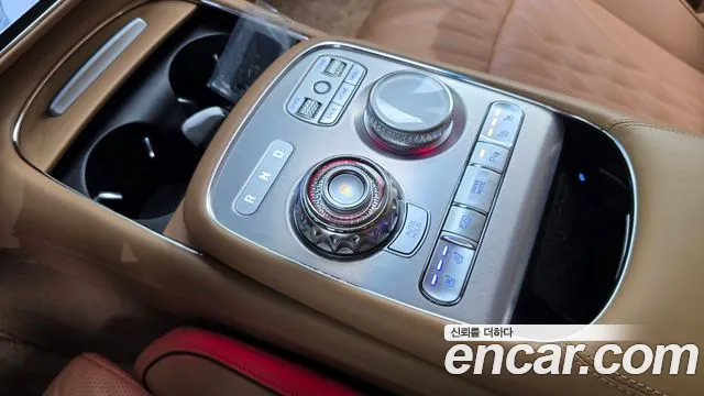 Genesis G90 Бензин 3.5 турбо AWD — Фото автомобиля 8