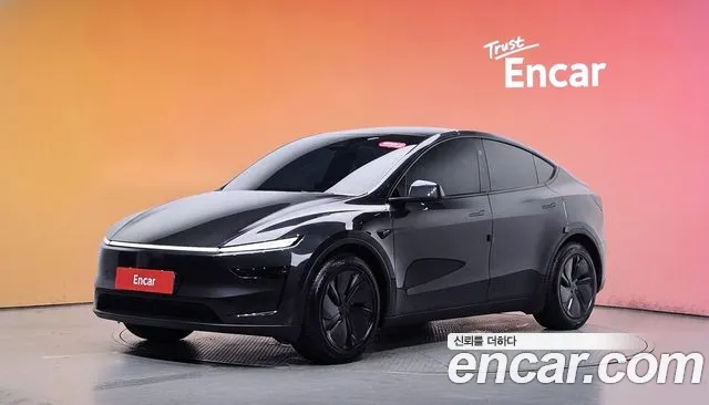 Фотография автомобиля — Tesla Model Y