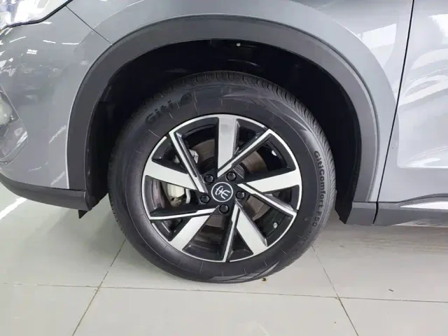 BYD Song Pro — Фото автомобиля 22