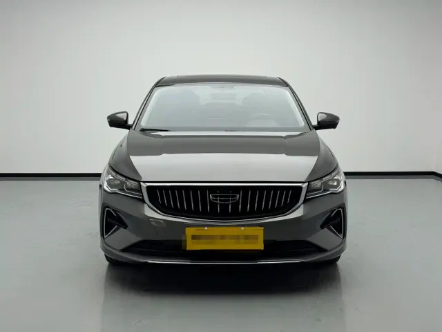 Geely Emgrand — Фото автомобиля 2