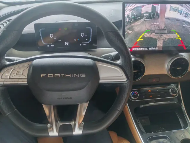 Forthing Stellar X5 — Фото автомобиля 8