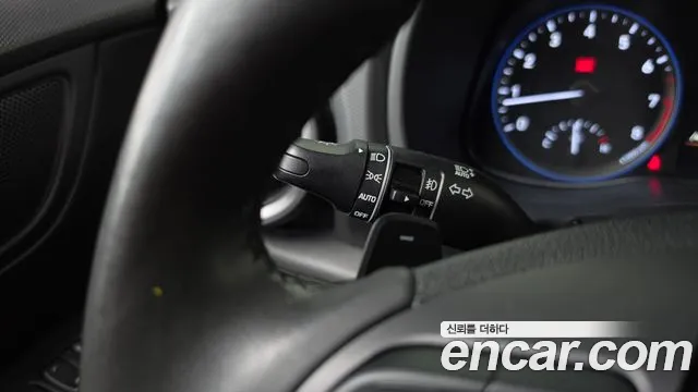Hyundai Kona Новый Kona Бензин 2.0 2WD — Фото автомобиля 5