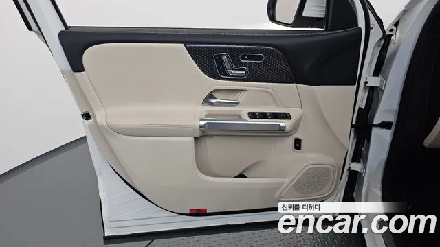 Mercedes-Benz GLB-Class GLB-класс X247 — Фото автомобиля 23
