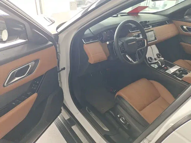 Land Rover Range Rover Velar — Фото автомобиля 15
