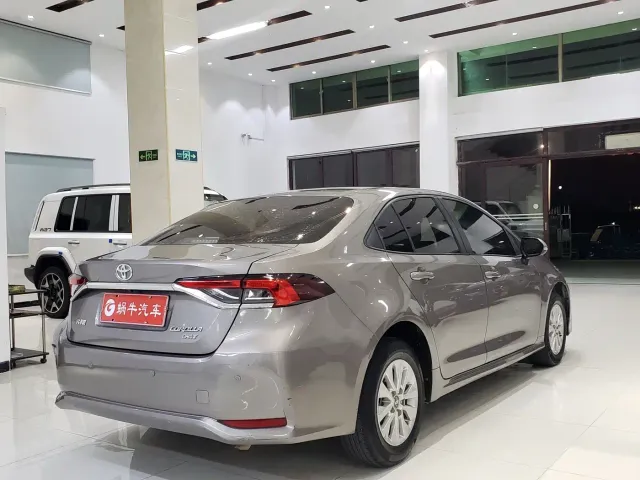 Toyota Corolla — Фото автомобиля 9