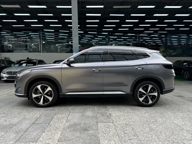 BYD Song PLUS — Фото автомобиля 17