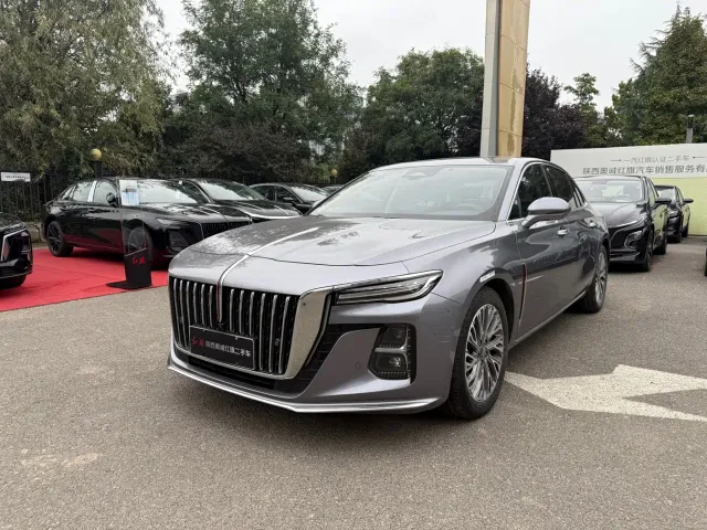 Фотография автомобиля — Hongqi H5