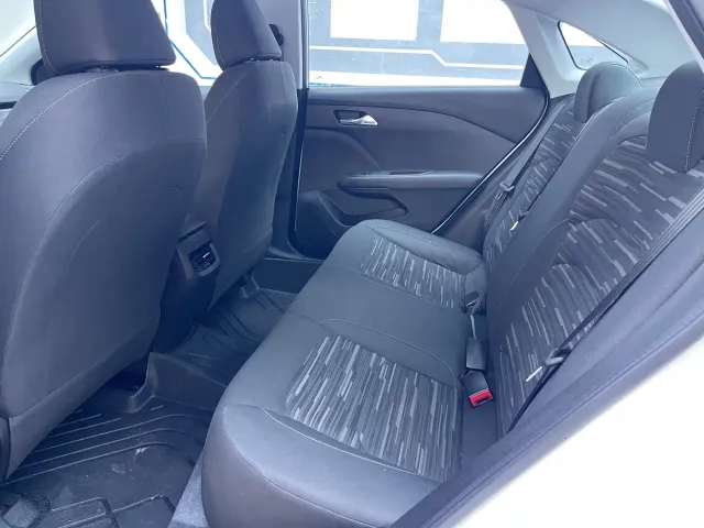 Chevrolet Monza — Фото автомобиля 5
