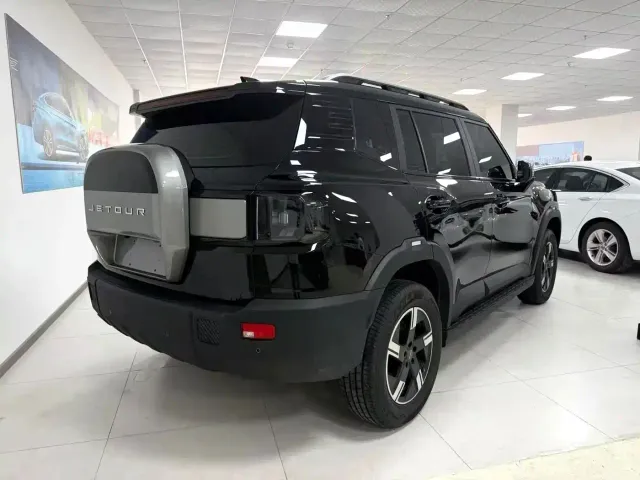 Jetour T1 — Фото автомобиля 13