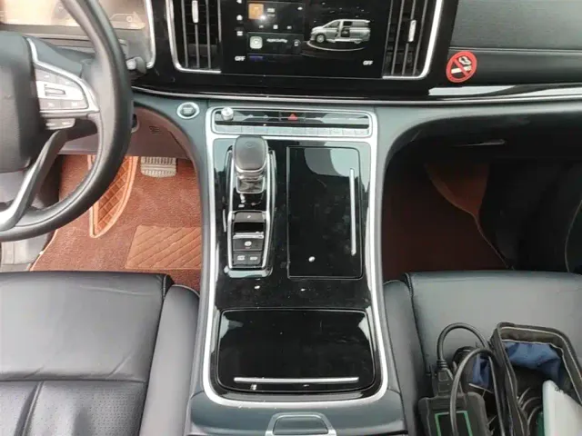 GAC Trumpchi M8 — Фото автомобиля 13