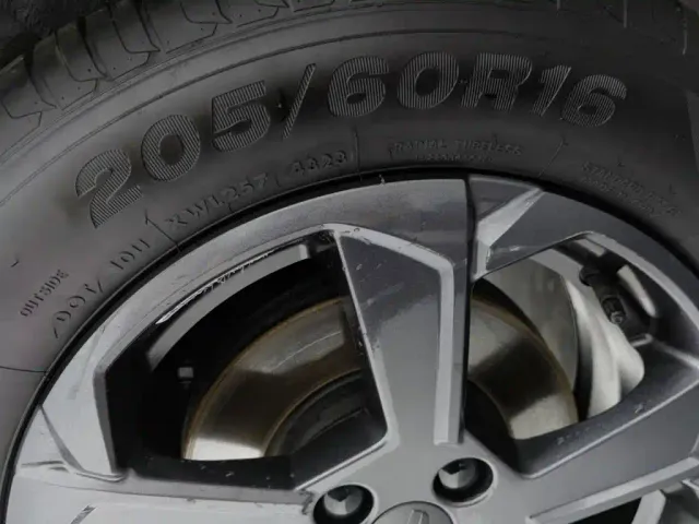 Geely Geometry E Firefly — Фото автомобиля 24