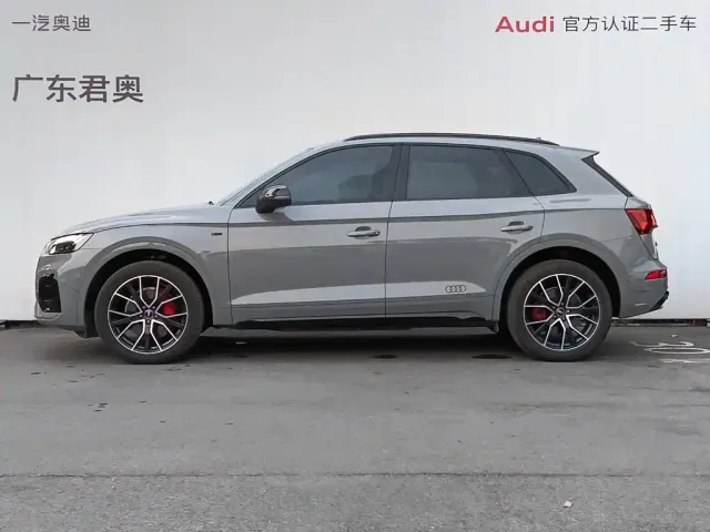 Audi Q5L — Фото автомобиля 3