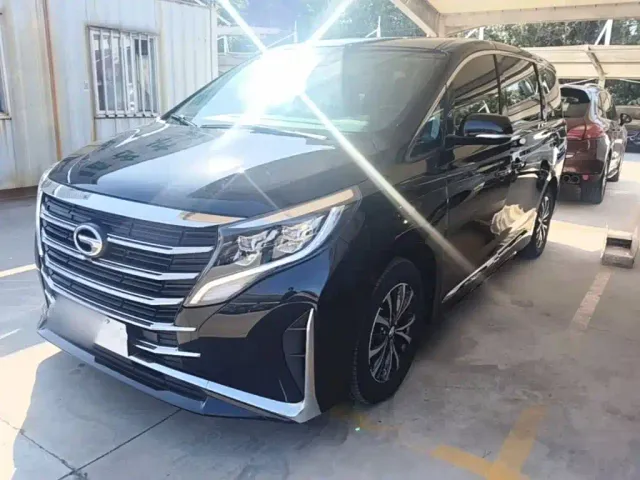 Фотография автомобиля — GAC Trumpchi M8