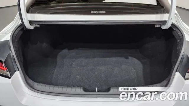 Hyundai AVANTE Новый Avante (CN7) — Фото автомобиля 15