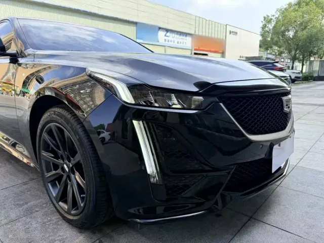 Cadillac CT5 — Фото автомобиля 10