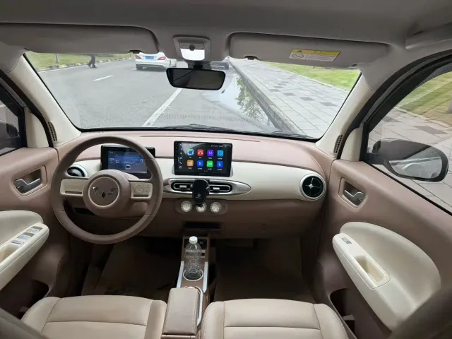 Wuling Hongguang Mini EV — Фото автомобиля 7