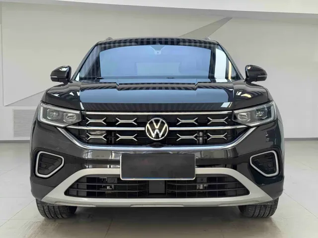 Volkswagen Tayron — Фото автомобиля 2