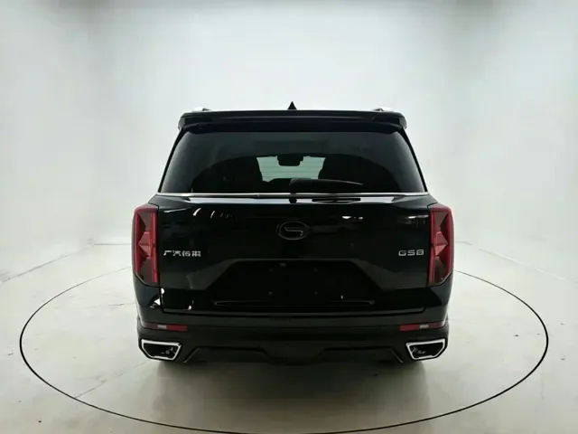 GAC Trumpchi GS8 — Фото автомобиля 8