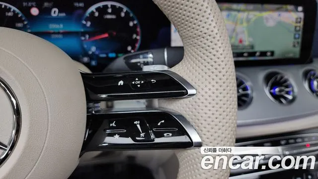 Mercedes-Benz E-Class — Фото автомобиля 28