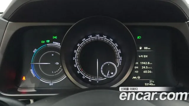 Hyundai Avante CN7 — Фото автомобиля 11